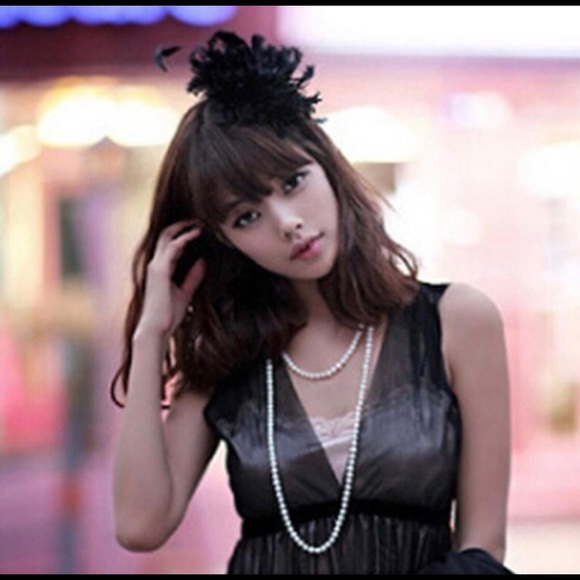 Elegant  Multilayer Strand Chain Long Pearl - Picture 6 of 7